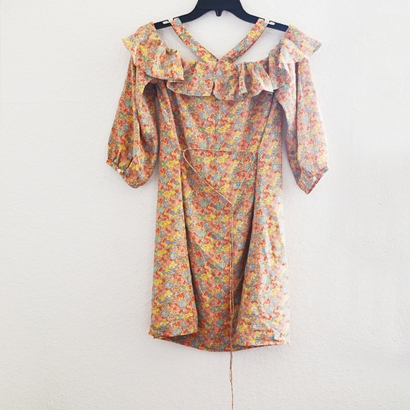 Madewell Floral Cold Shoulder Ruffle Dress Size 4 - Picture 4 of 8